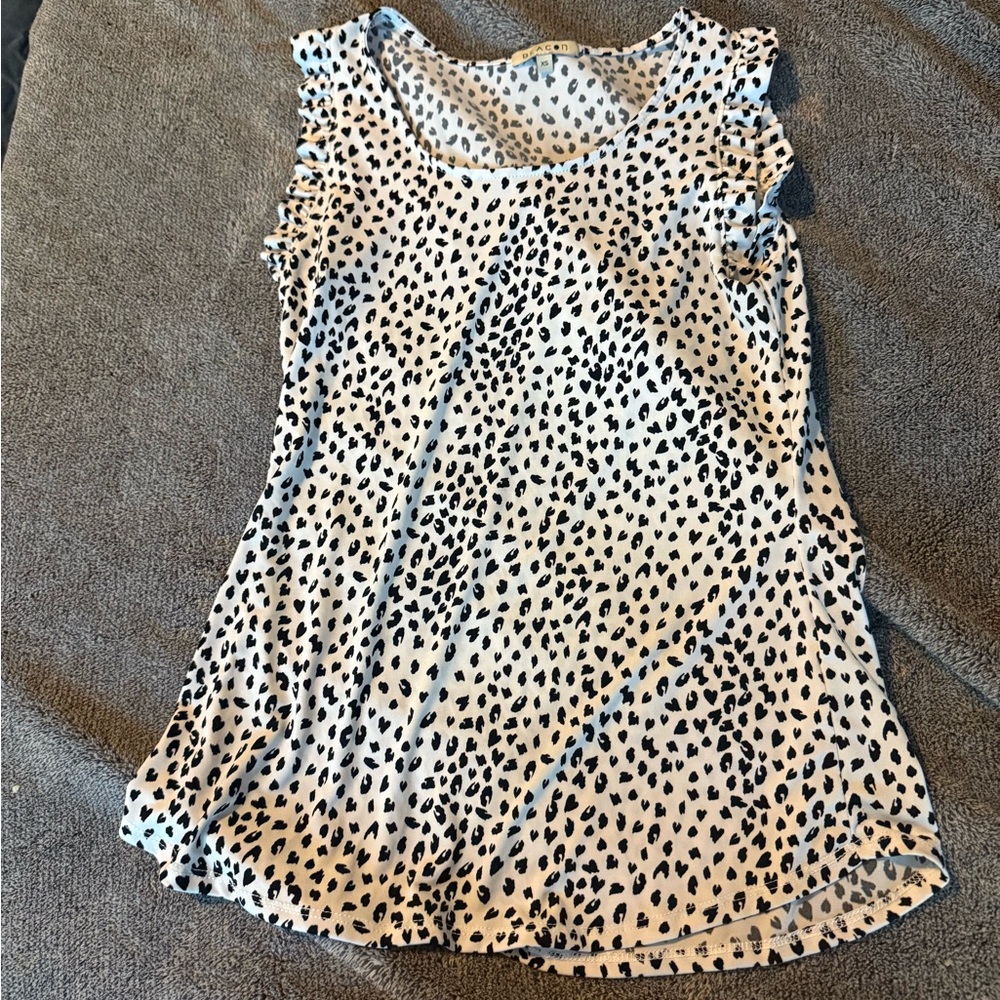 Stitch Fix | Beacon Ruffle Sleeve Leopard Print Top XS